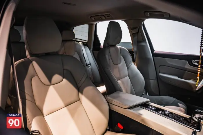 Volvo XC60 2021 - صورة 17