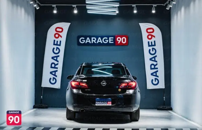 Opel Astra 2019 - صورة 4
