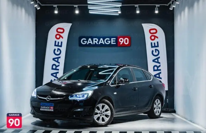 Opel Astra 2019 - صورة 3