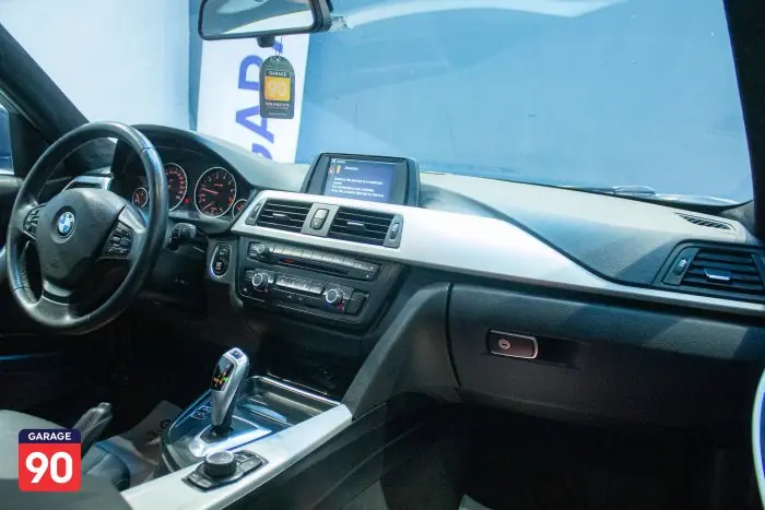 bmw 316 2015 - صورة 16