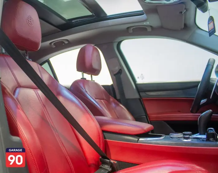 Alfa Romeo Stelvio 2021 - صورة 19