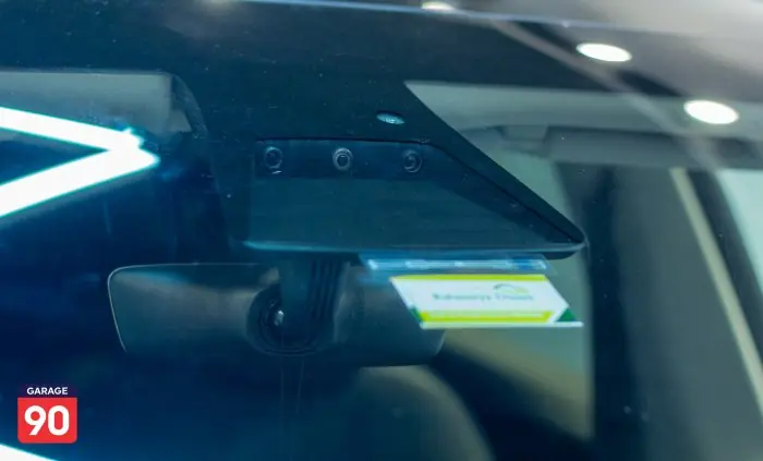 Tesla Model Y 2023 - صورة 17
