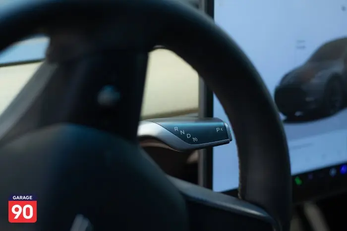 Tesla Model Y 2023 - صورة 13