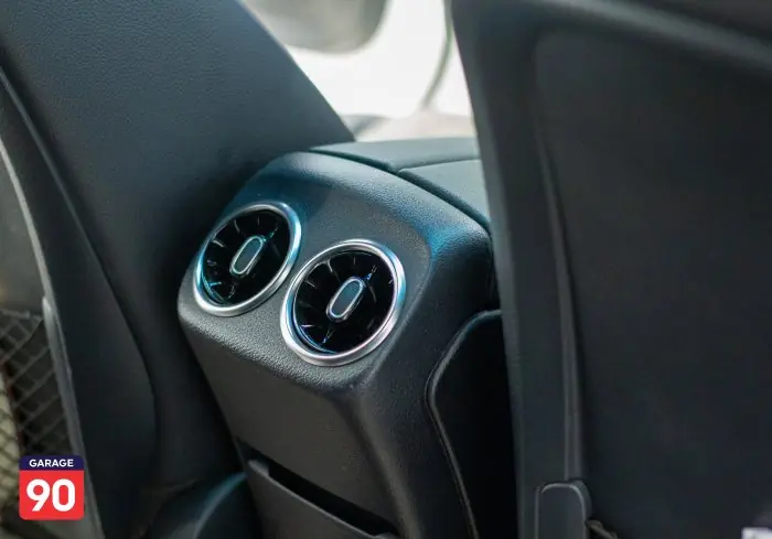 Mercedes-Benz CLA200 2019 - صورة 18