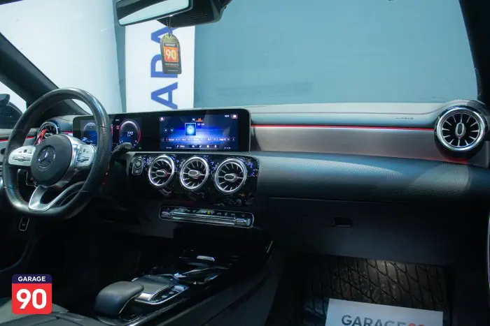 Mercedes-Benz CLA200 2019 - صورة 14