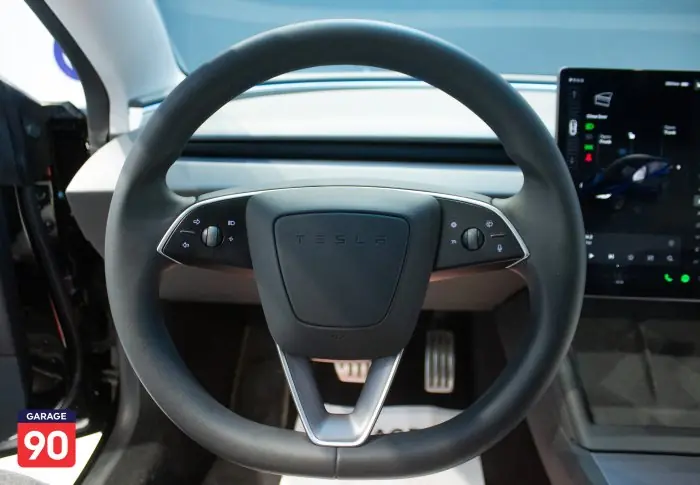 Tesla Model 3 2024 - صورة 12