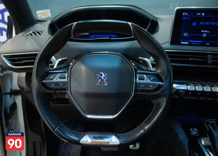 Peugeot 3008 2022 - صورة 13