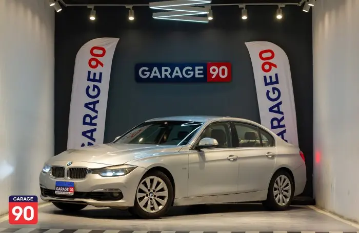 bmw 318i 2016 - صورة 3