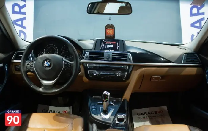 bmw 318i 2016 - صورة 10