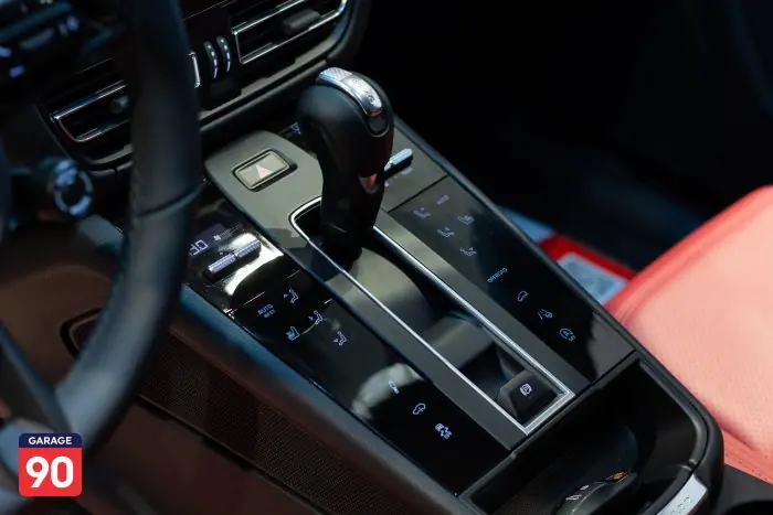 Porsche Macan 2026 - صورة 15