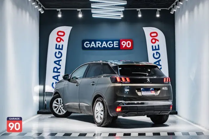 Peugeot 3008 2021 - صورة 5