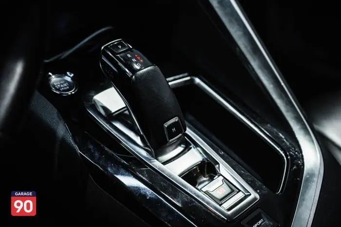 Peugeot 3008 2021 - صورة 14
