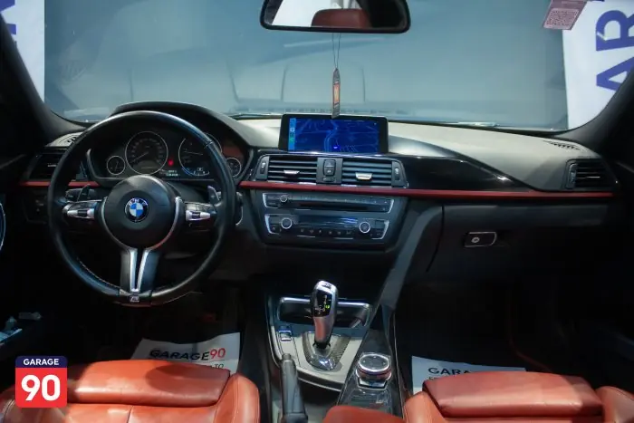 bmw 320i 2015 - صورة 14