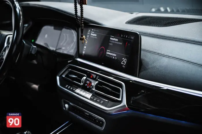 bmw X5 2021 - صورة 14