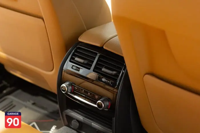 bmw 520i 2023 - صورة 18