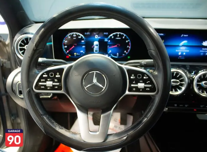 Mercedes-Benz A200 2020 - صورة 13
