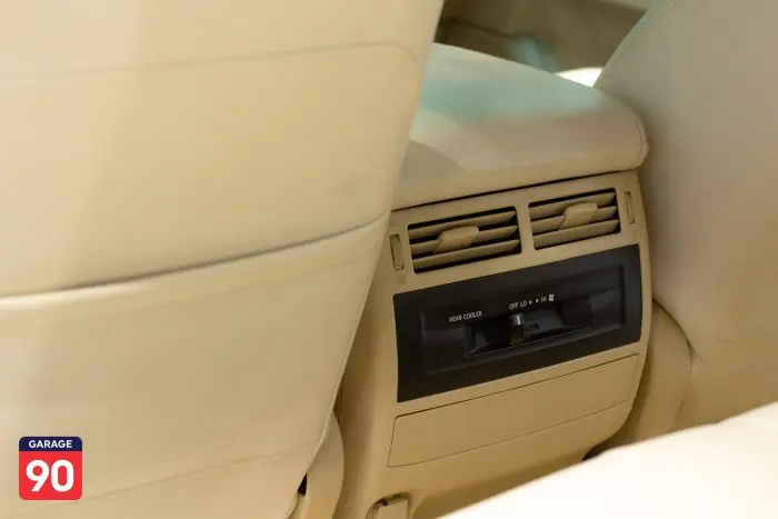 Toyota Land Cruiser 2014 - صورة 16