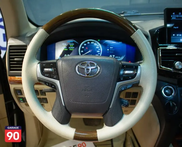Toyota Land Cruiser 2014 - صورة 13