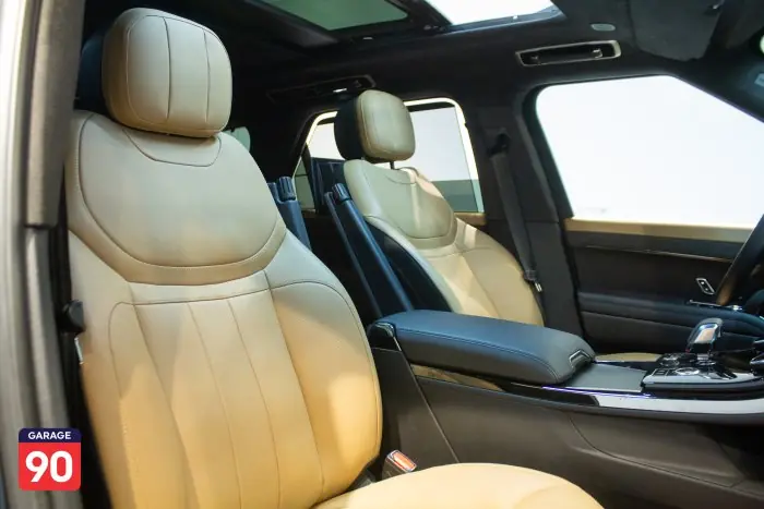 Land Rover Sport 2023 - صورة 19