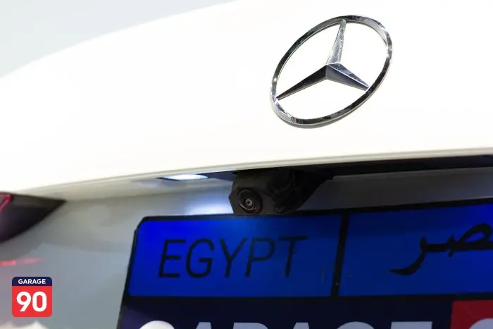 Mercedes-Benz C180 2023 - صورة 9