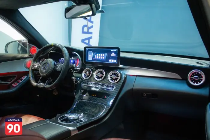 Mercedes-Benz C180 2017 - صورة 11