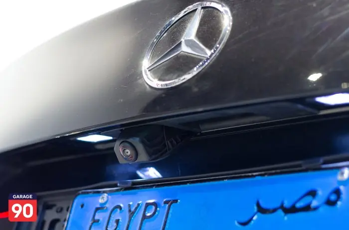 Mercedes-Benz C200 2023 - صورة 10