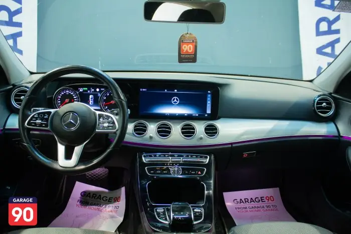 Mercedes-Benz E200 2020 - صورة 12