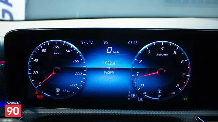 Mercedes-Benz CLA180 2021 - صورة 15