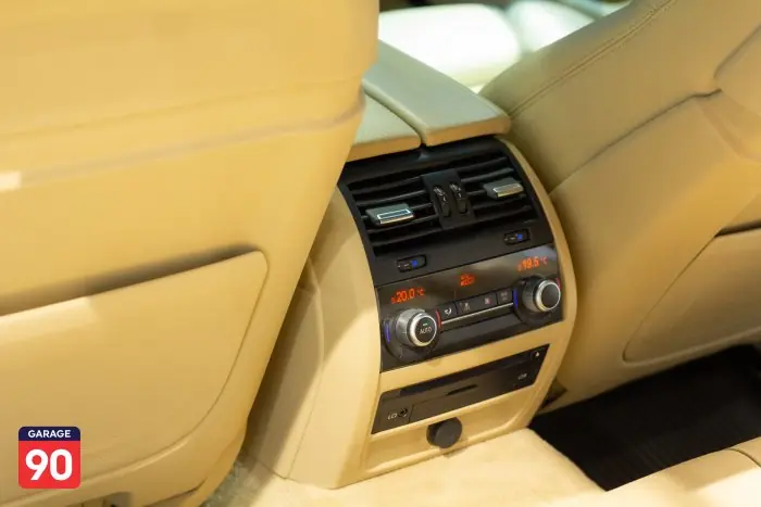 bmw 530i 2015 - صورة 15