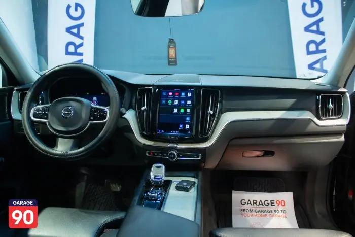 Volvo XC60 2022 - صورة 13