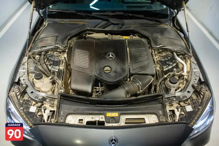 Mercedes-Benz C200 2022 - صورة 7