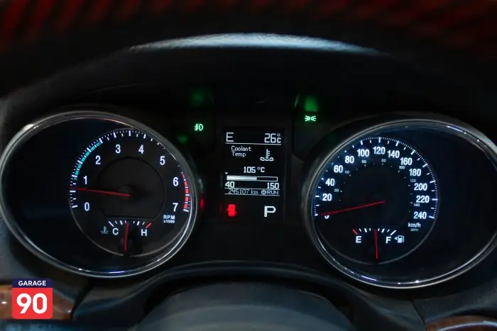 Jeep Grand Cherokee 2012 - صورة 14