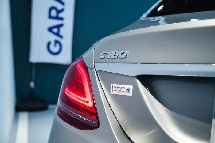 Mercedes-Benz C180 2019 - صورة 8