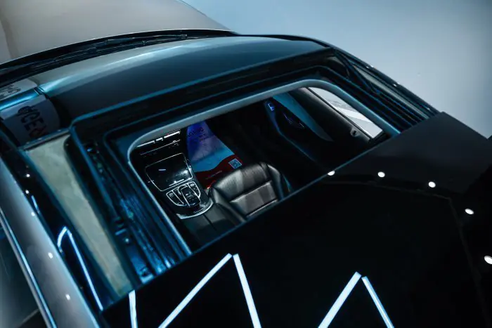 Mercedes-Benz C180 2019 - صورة 9
