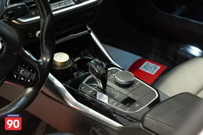 bmw 320i 2021 - صورة 15