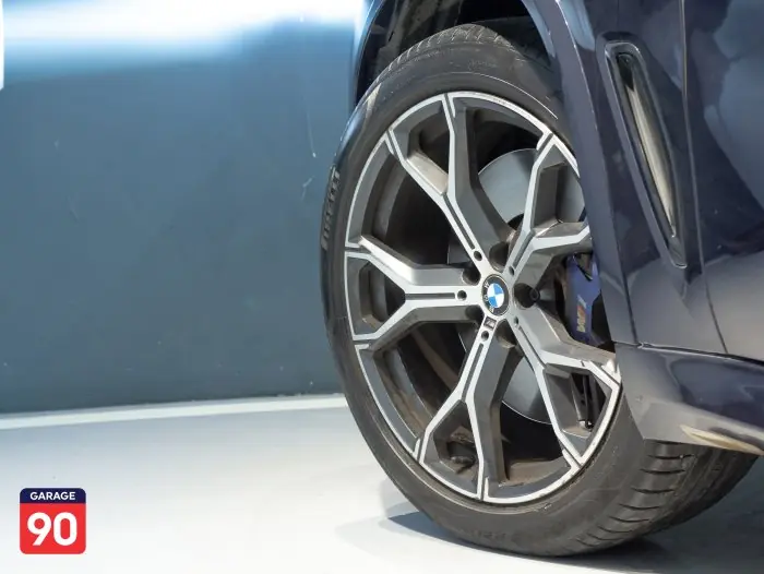 bmw X5 2020 - صورة 9