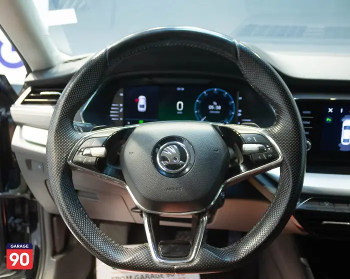 Skoda Octavia 2022 - صورة 13