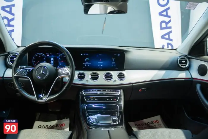 Mercedes-Benz E200 2022 - صورة 11