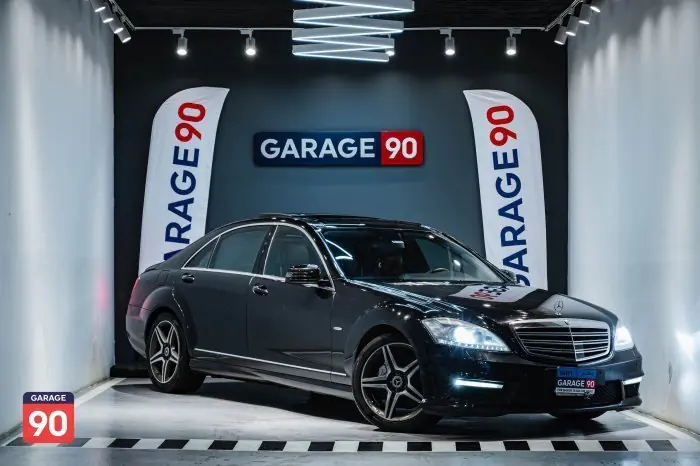 Mercedes-Benz  2010 - صورة 3