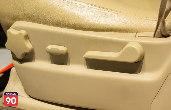 Chevrolet  2012 - صورة 16