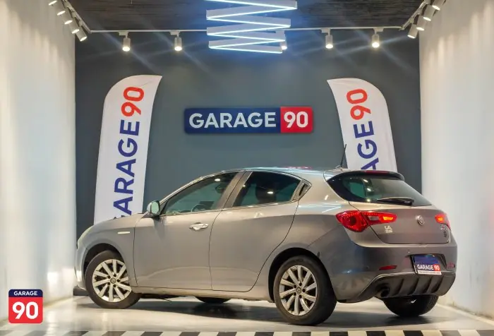 Alfa Romeo Giulietta Wakeel 2020 - صورة 6