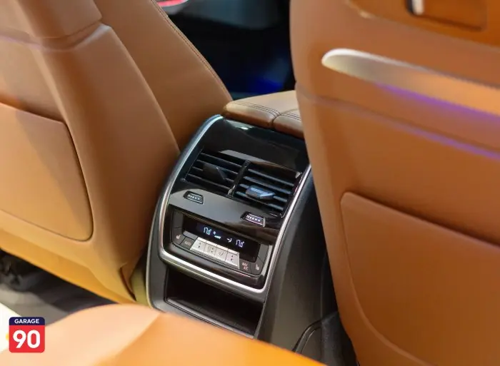 bmw X7 2025 - صورة 15