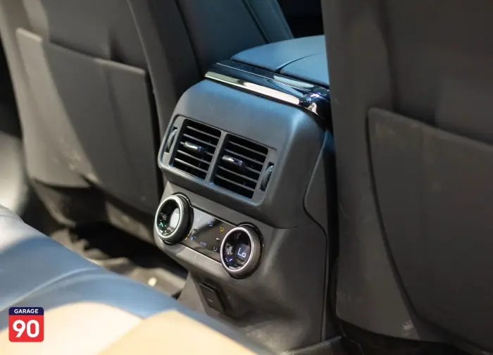 Land Rover Velar 2024 - صورة 17