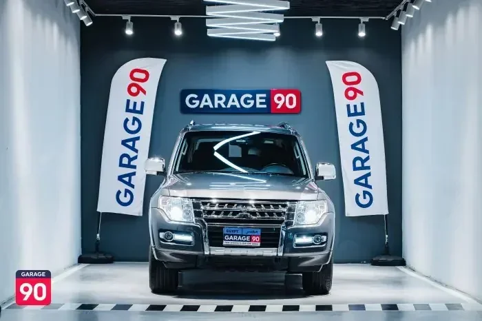 Mitsubishi Pajero 2020