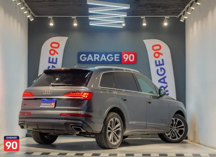 Audi Q7 S Line Wakeel 2024 - صورة 5