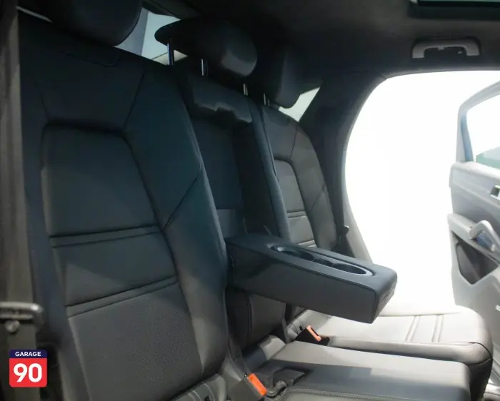 Porsche Cayenne 2022 - صورة 16