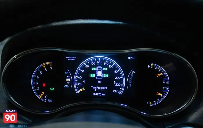 Jeep Grand Cherokee 2014 - صورة 14