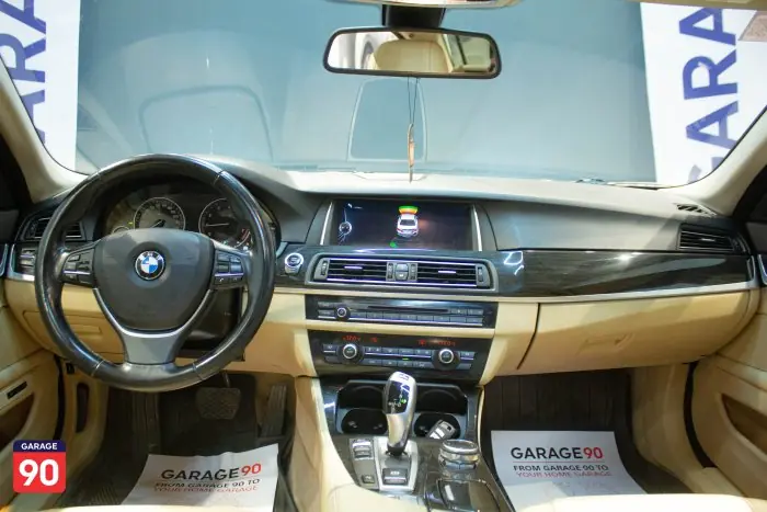 bmw 520 2017 - صورة 12
