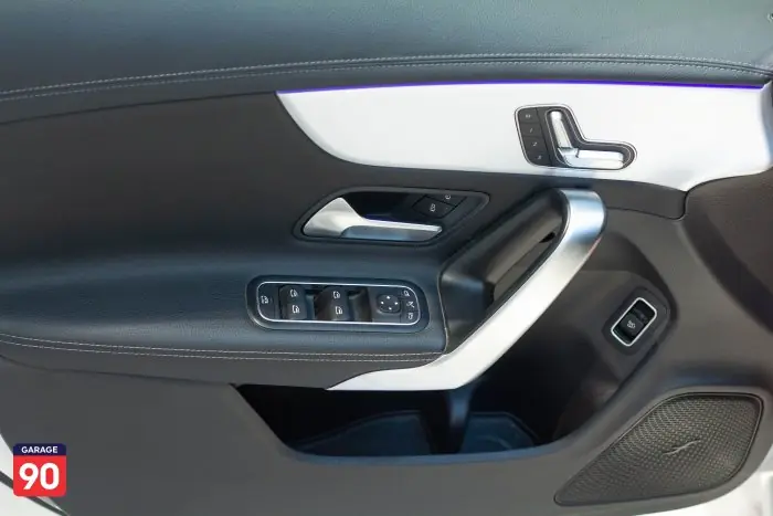 Mercedes-Benz CLA200 2020 - صورة 18