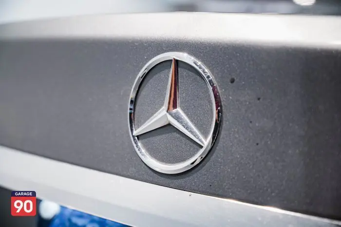 Mercedes-Benz C300 2020 - صورة 8
